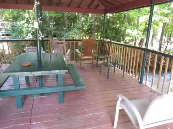 Stony Creek Motel 4